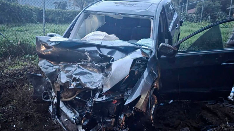 Choque vehicular en Salvador Escalante deja dos muertos y dos heridos 
