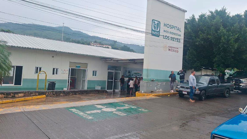 Los Reyes, Michoacán: Joven motociclista muere en el hospital; había chocado con una camioneta 