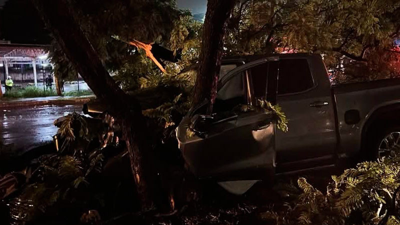 Accidente en Paseo de la República, dejó daños materiales y una persona herida en Querétaro capital 