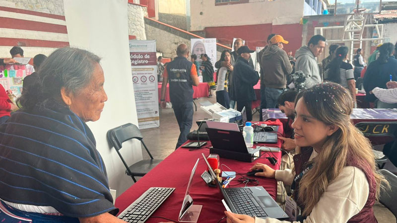 Oficina Móvil redobla esfuerzos, realizará 16 mil trámites en una semana 