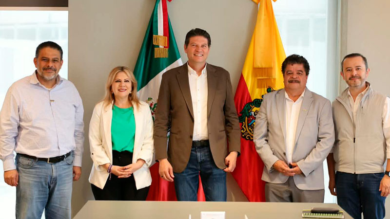 Alfonso Martínez Alcázar y Canaco estrechan lazos para fortalecer economía local 