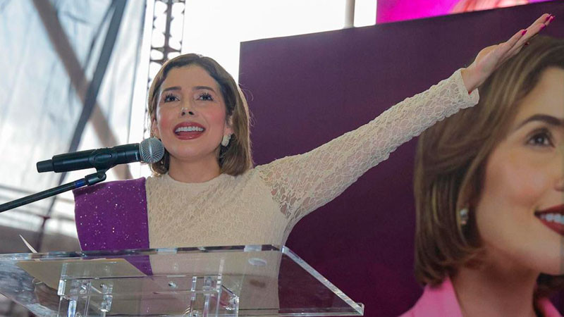 Rinde Brissa Arroyo Segundo Informe Legislativo 