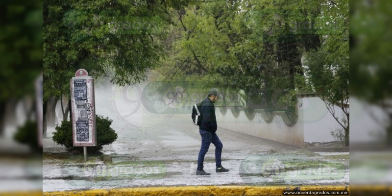 Causa daños lluvia y granizada en Morelia - Foto 0 