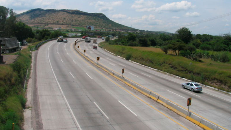 Federación se comprometió a concluir las obras de la Carretera 57 a fin de mes: Eric Gudiño 
