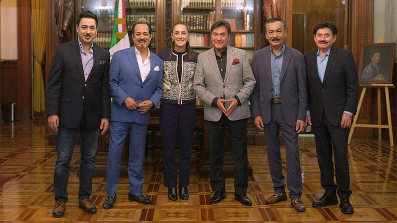 Sostiene Sheinbaum un encuentro con Los Tigres del Norte en Palacio Nacional 