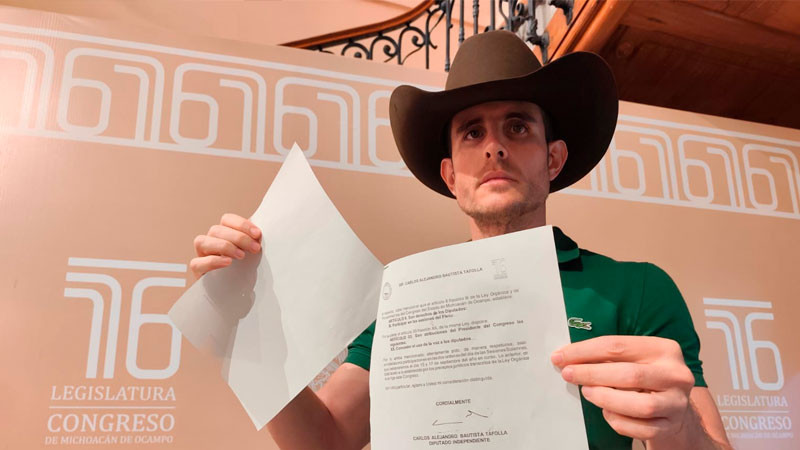 Le niegan a diputado independiente participar en sesión solemne del Congreso de Michoacán 