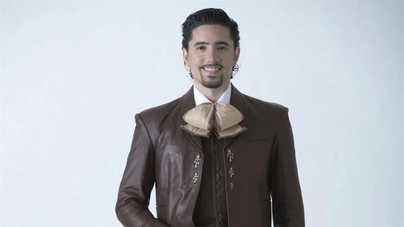 Alex Fernández es hospitalizado y cancela presentación por las Fiestas Patrias en Culiacán 