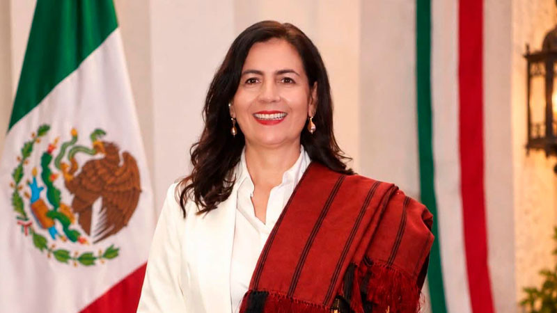 Gaby Molina reivindica la Independencia y la democracia 