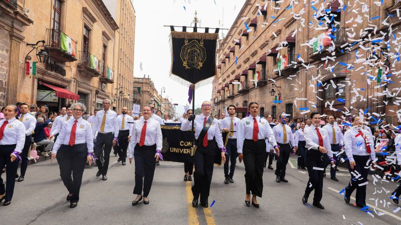 Identidad y orgullo, demuestran las y los Nicolaitas en el desfile del 16 de septiembre 