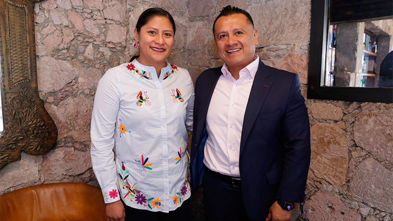 Torres Piña se reúne con la senadora Celeste Ascencio y llama a fortalecer la unidad en Michoacán 