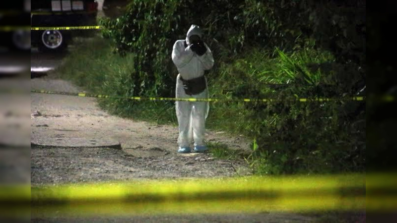 Hallan cuerpos maniatados de una pareja entre Zamora y Jacona, Michoacán  