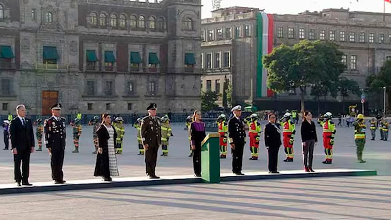 Sheinbaum encabeza acto conmemorativo en memoria de las víctimas de los sismos de 1985 y 2017 