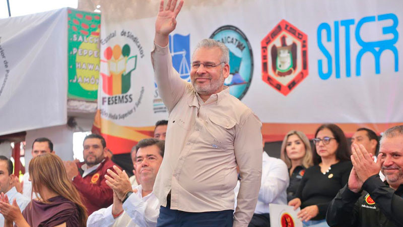 Refrenda Bedolla respaldo a los trabajadores de Michoacán en el XV aniversario de la Catem 