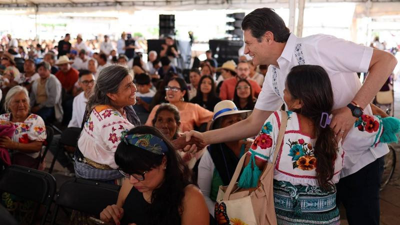 Alfonso Martínez destaca el orgullo de celebrar en Morelia las tradiciones artesanales de Michoacán 