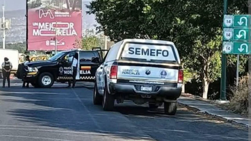 Hallan cadáver en el libramiento de Morelia, Michoacán; se investigan las causas del deceso 
