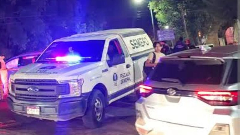 Accidente de motocicleta en Yurécuaro deja un joven sin vida y una mujer lesionada 