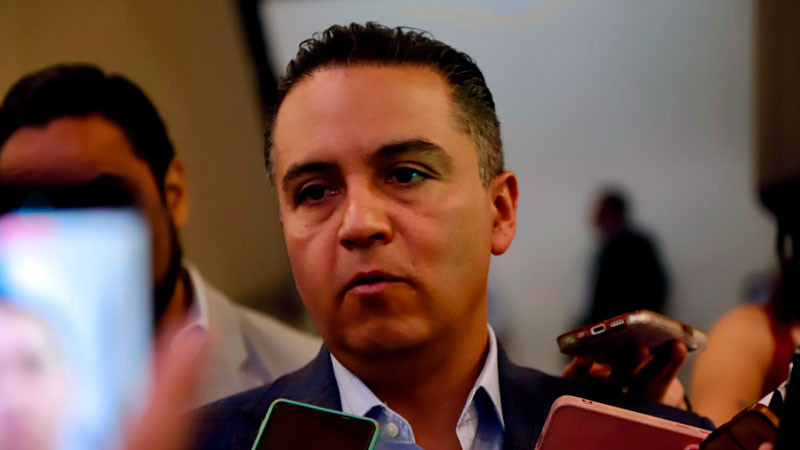 Querétaro mantiene gobernabilidad y certeza jurídica: Eric Gudiño 