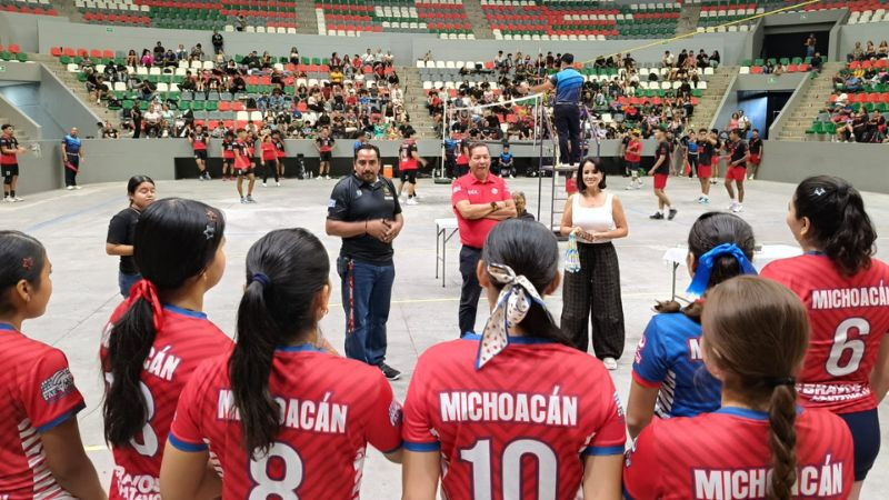 Lucila Martínez llama a hacer del deporte una prioridad para Morelia 