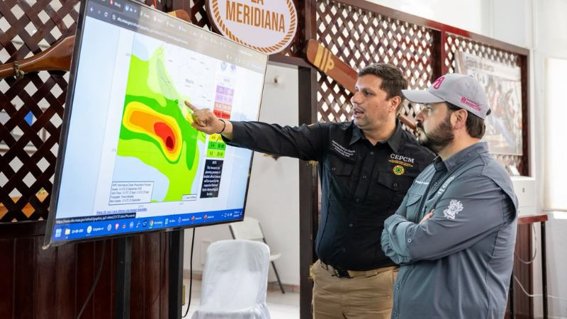 Suspenden actividades comerciales y transporte en la costa, ante riesgo por lluvias de huracán Polo: Raúl Zepeda 
