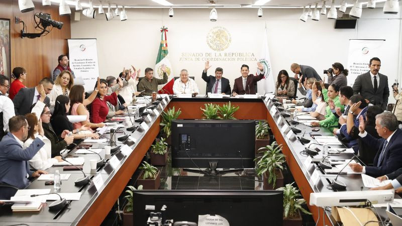 Comisiones Unidas de Justicia, Economía y Estudios Legislativos del Senado aprueban reforma sobre uso de imagen institucional del gobierno 