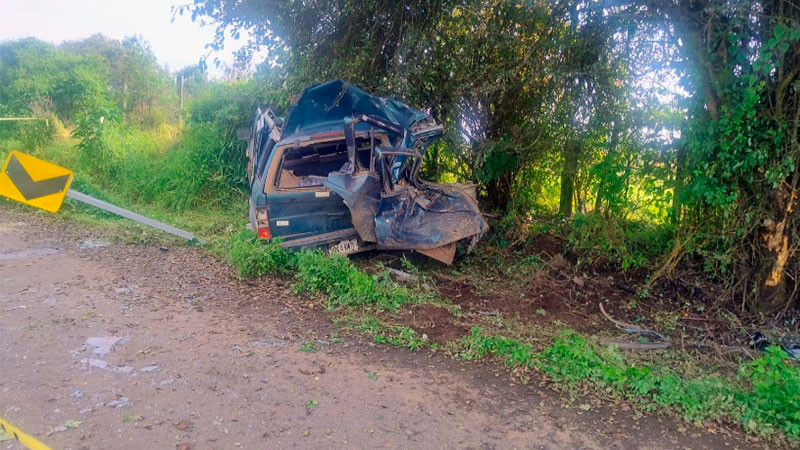 Fallece individuo en accidente vehicular en Tangancícuaro, Michoacán  