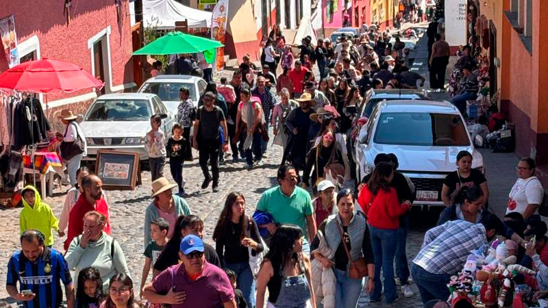 Concluyen con éxito diplomado de guías de turistas en el Pueblo Mágico de Tlalpujahua 