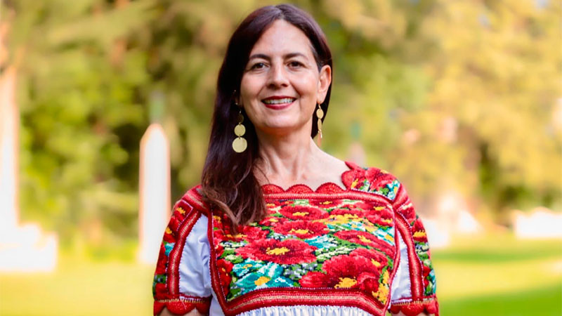 Michoacán repunta en turismo: Gaby Molina 