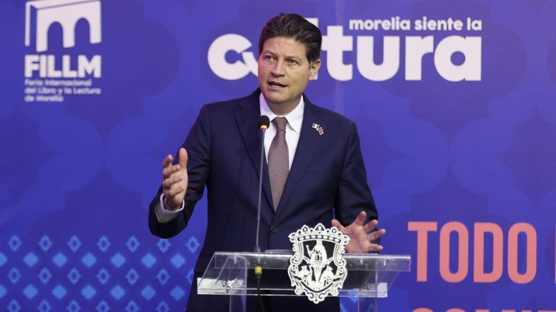 Alfonso Martínez inaugura 5ta Feria Internacional del Libro y la Lectura de Morelia 
