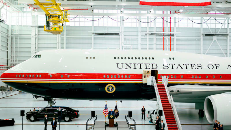 Casa Blanca excluye a CNN del Air Force One 