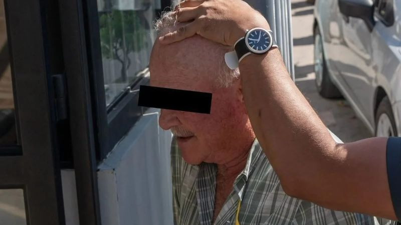 Ernesto Ruffo deja el Altiplano y continuará su proceso penal en su domicilio en Ensenada 