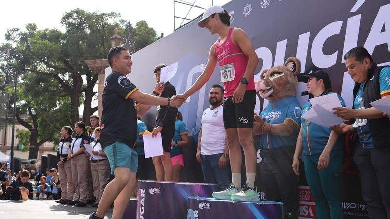 Policía Morelia reúne a más de 1,200 atletas en histórica carrera solidaria 