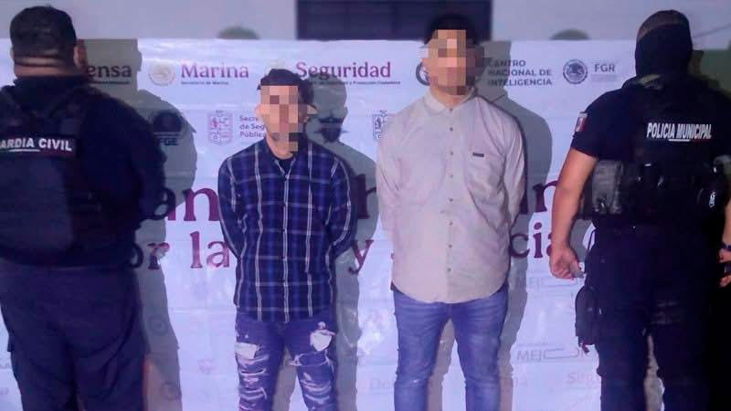 Tras persecución en calles del Centro de Morelia, Michoacán detienen a dos sujetos en posesión de arma de fuego 