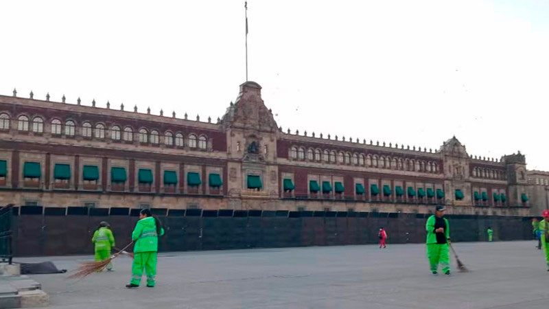 Blindan Palacio Nacional previo a marcha del 2 de Octubre 