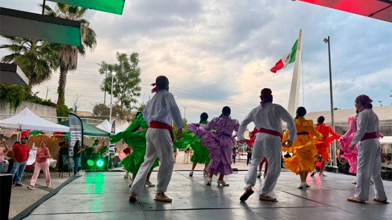Cientos de familias disfrutaron de la Fiesta Mexicana del Colegio de Morelia 