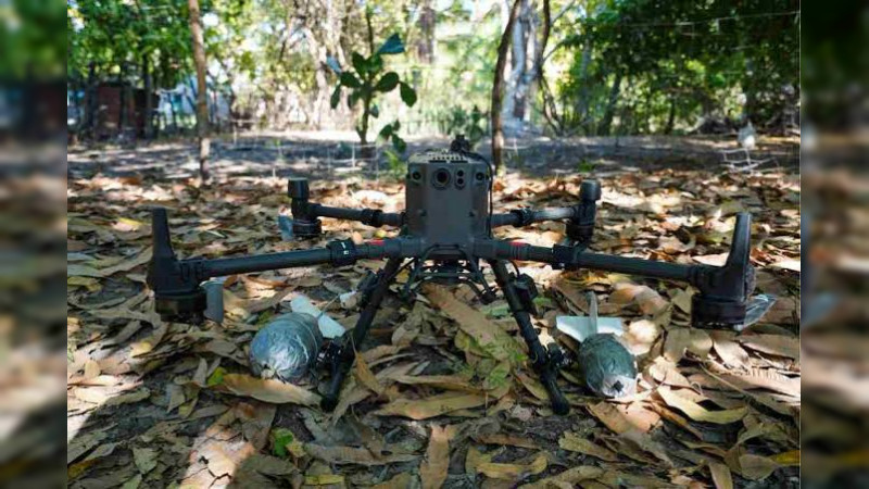 Explosivo lanzado desde dron deja una mujer muerta y un hombre herido en Apatzingán, Michoacan; en tierra, otra mina estalló 