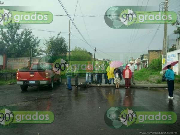 Instalan barricadas en Ucareo, Michoacán, tras detención de habitantes - Foto 0 