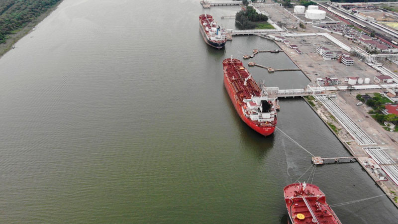 Pemex continúa acciones de recuperación y saneamiento en el río Pánuco 
