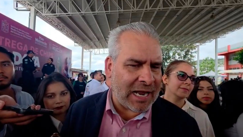 Bedolla descarta posible detención de Grecia Quiroz; reitera llamado a entregar celulares 
