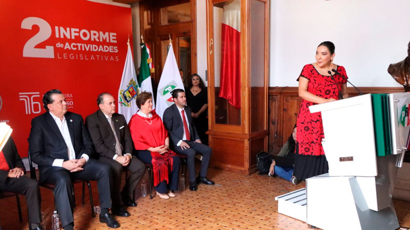 Adriana Campos Huirache reconoce firmeza de Guillermo Valencia en defensa de Michoacán 