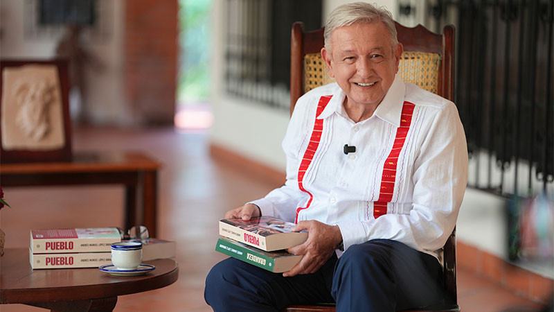 AMLO reaparece desde Palenque, hace balance de su gobierno y presenta nuevo libro sobre la historia de México 
