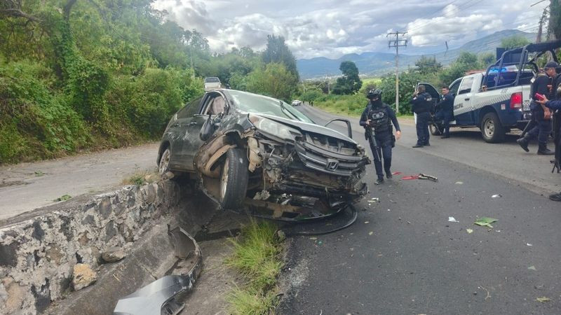 Tras persecución y agresión armada, Guardia Civil recupera vehículo robado en Pátzcuaro 