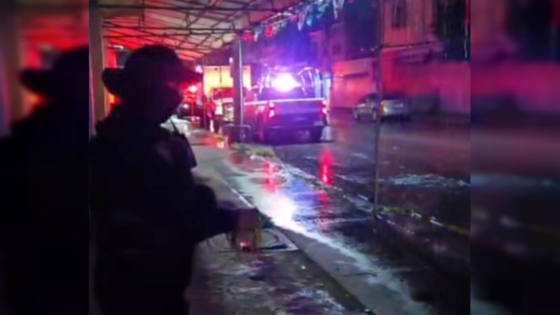 Michoacán: Ataque a bar pinta de rojo la Zamora de Carlos Soto; al menos 5 muertos tras irrupción de comando a minutos del Ayuntamiento 