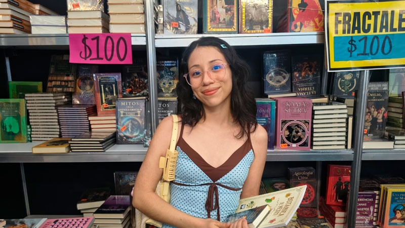 Asistentes a la 5ta. Fillm destacan variedad de libros, actividades y precios accesibles 
