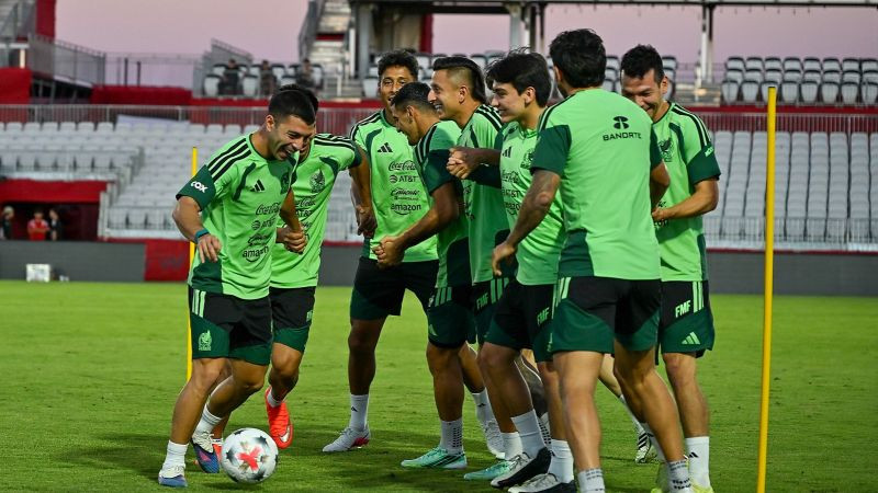 México tendrá cuatro bajas para su partido ante Chile 