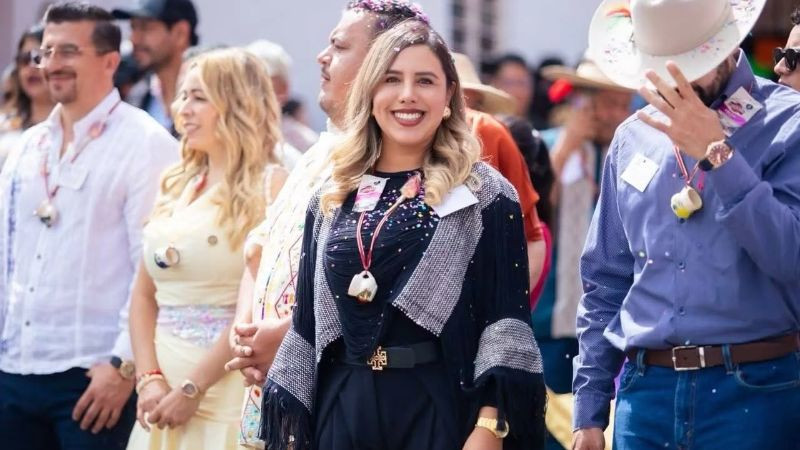 Dayana Pérez Mendoza acompaña a las familias de Lagunillas en la celebración de su 76 aniversario como municipio 