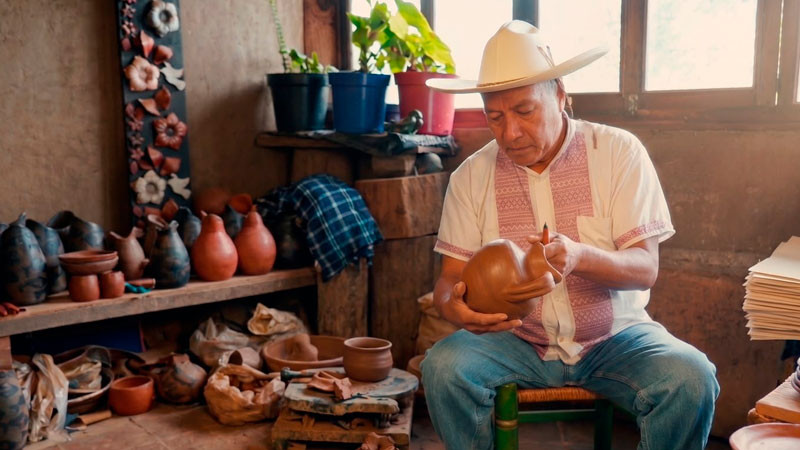 Inscríbete a los talleres de Noche de Muertos impartidos por personas artesanas y cocineras 
