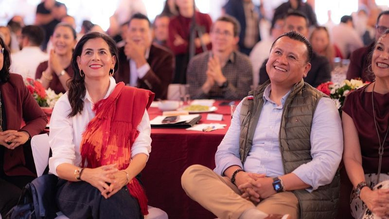 Gaby Molina llama a cerrar filas con Carlos Torres Piña rumbo a 2027 
