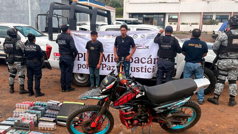 SSP detiene en Uruapan a dos hombres con 448 cajetillas de cigarros ilegales 