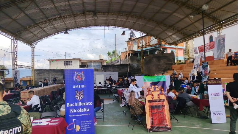 UMSNH continúa recorriendo los municipios michoacanos con las Ferias del Bienestar 
