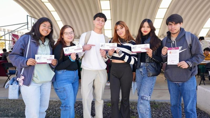 Mañana cierra registro para la Beca Gertrudis Bocanegra para universitarios 